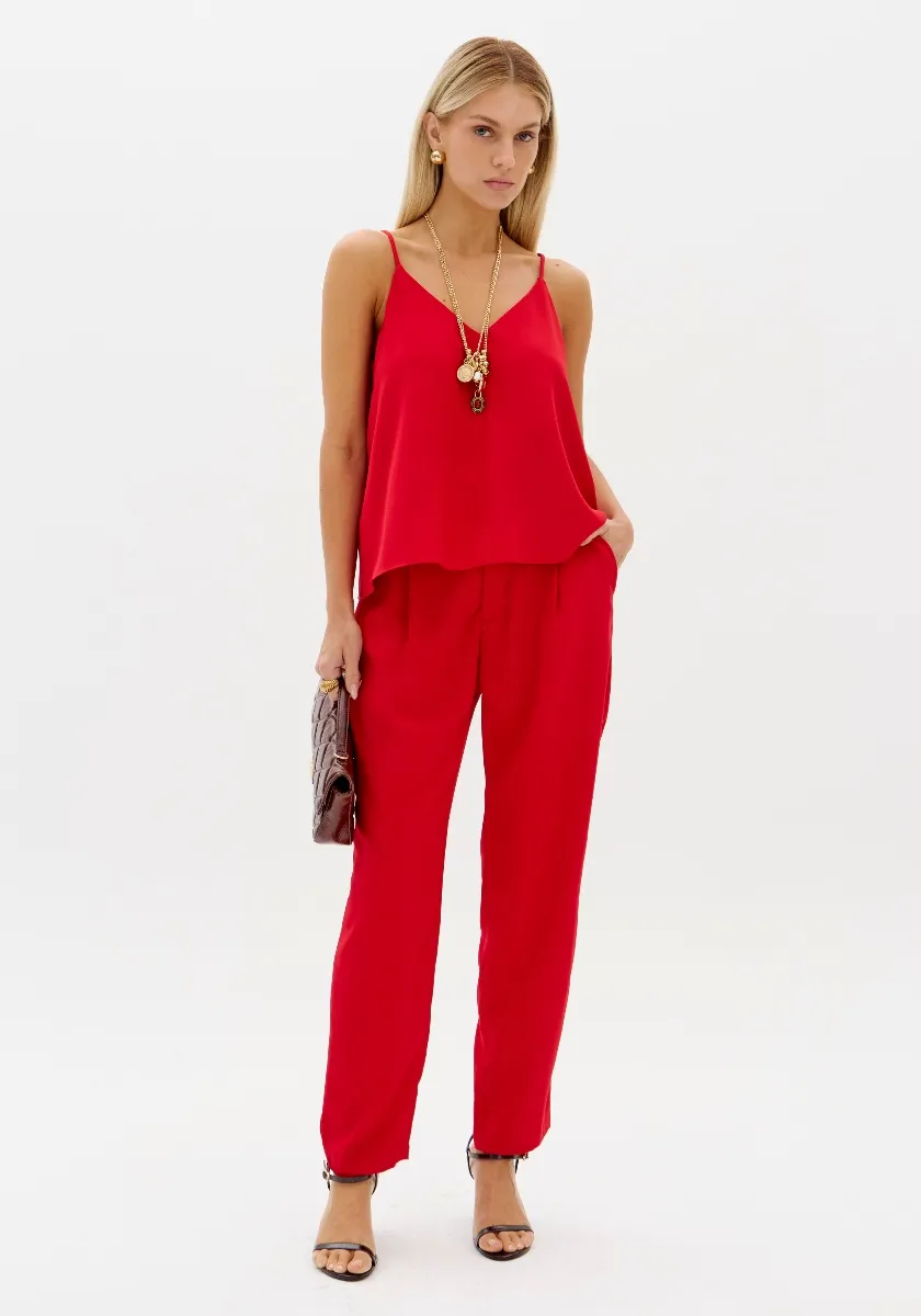BLUSA DE ALÇA DESCOLADA DECOTE V
