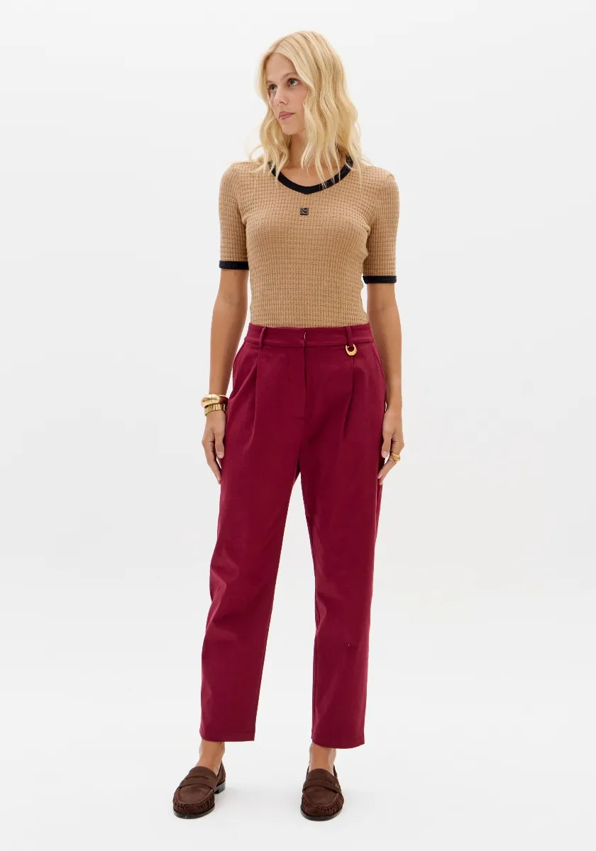 BLUSA SEM MANGA CURTA DECOTE V