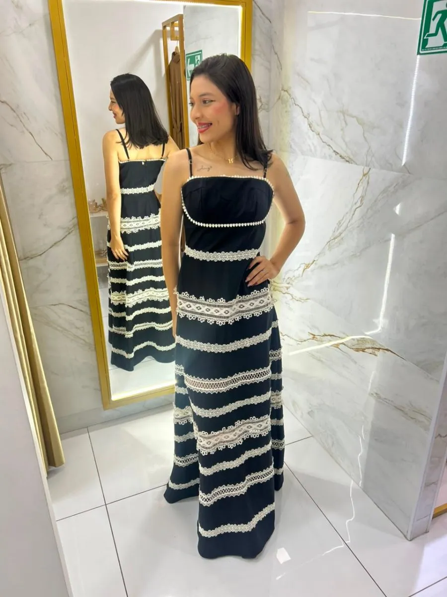 VESTIDO LONGO SEM MANGAS PRETO
