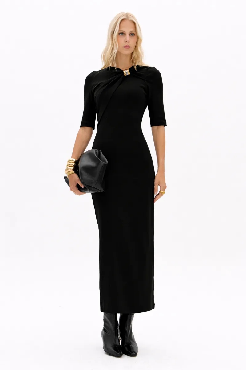 VESTIDO SUPER MIDI COM MANGAS MEDIAS